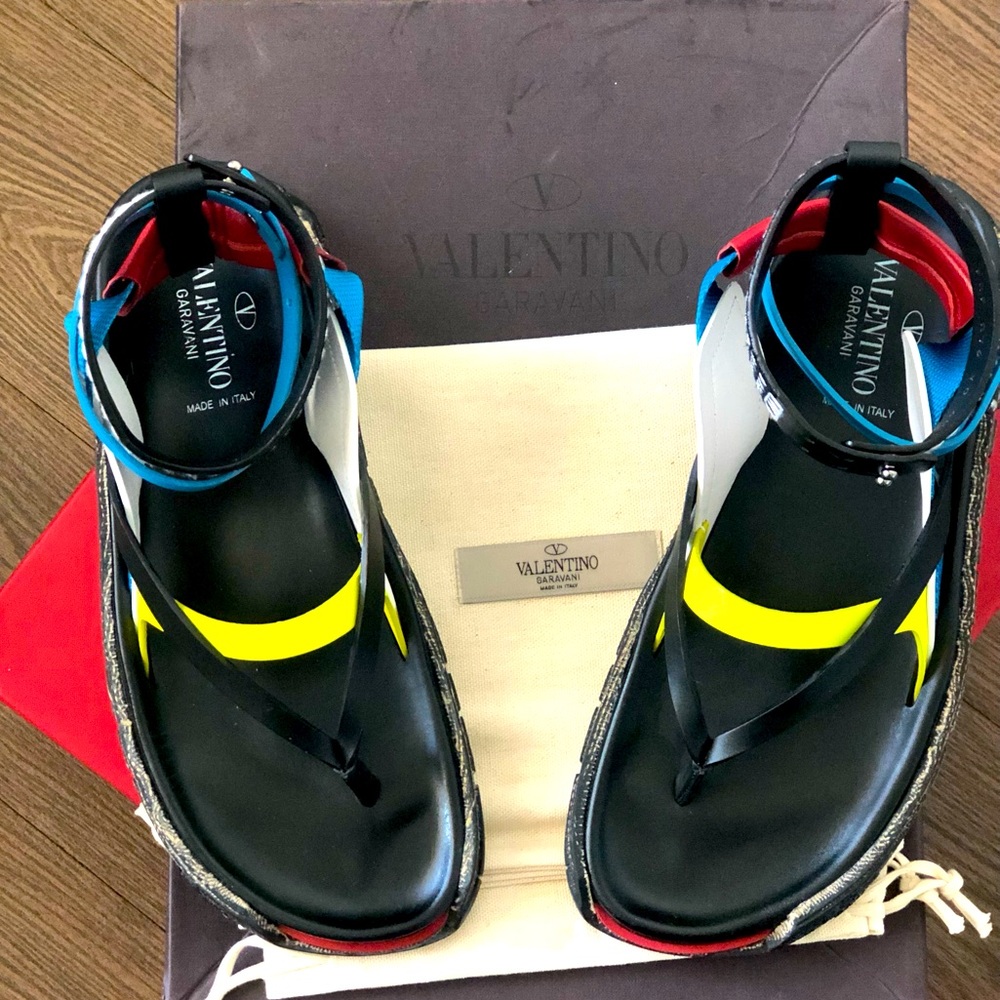 Valentino Black and Yellow Sandals Distressed Design